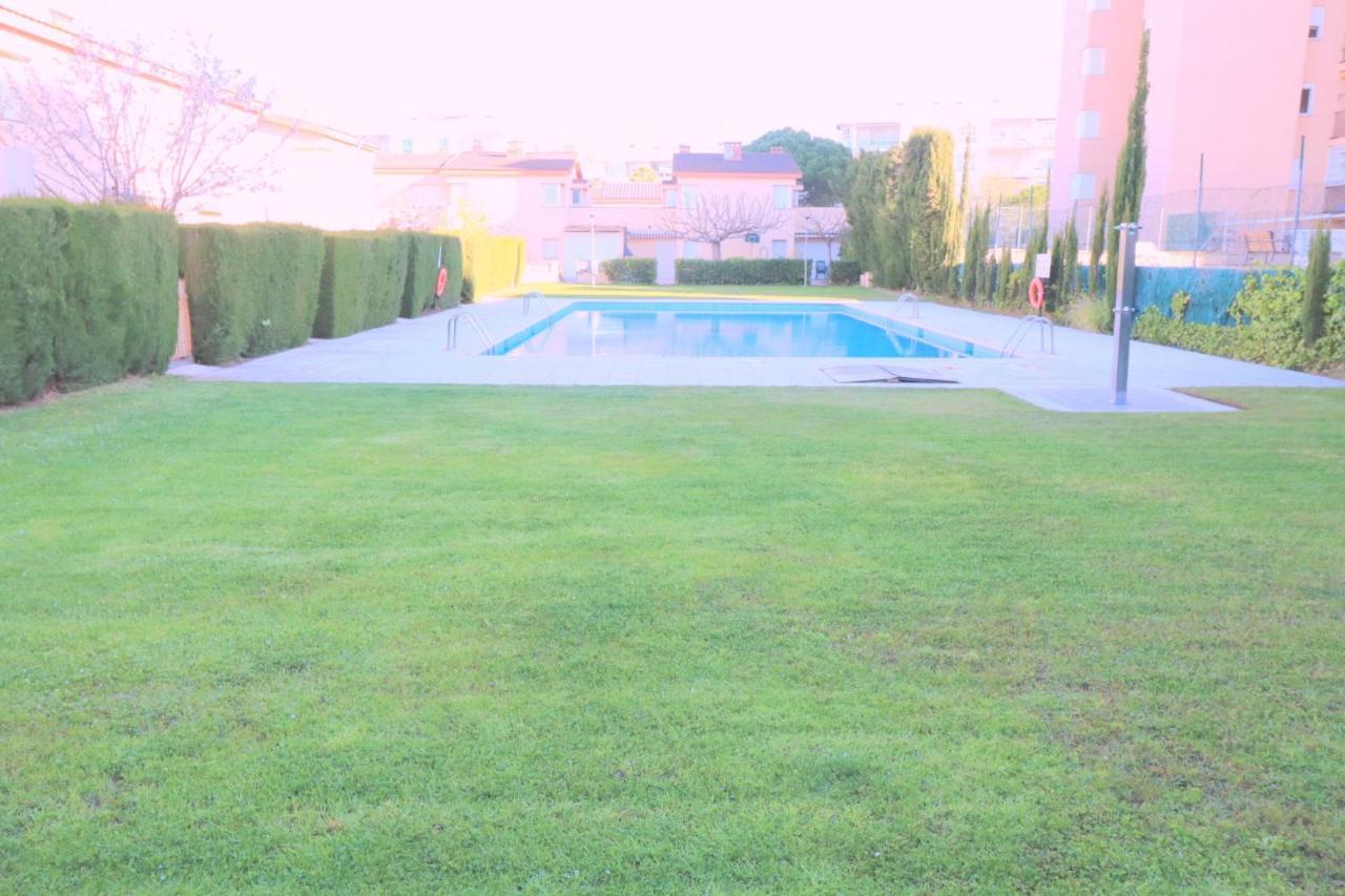 Villa Port Estrella 24 Roses Esterno foto