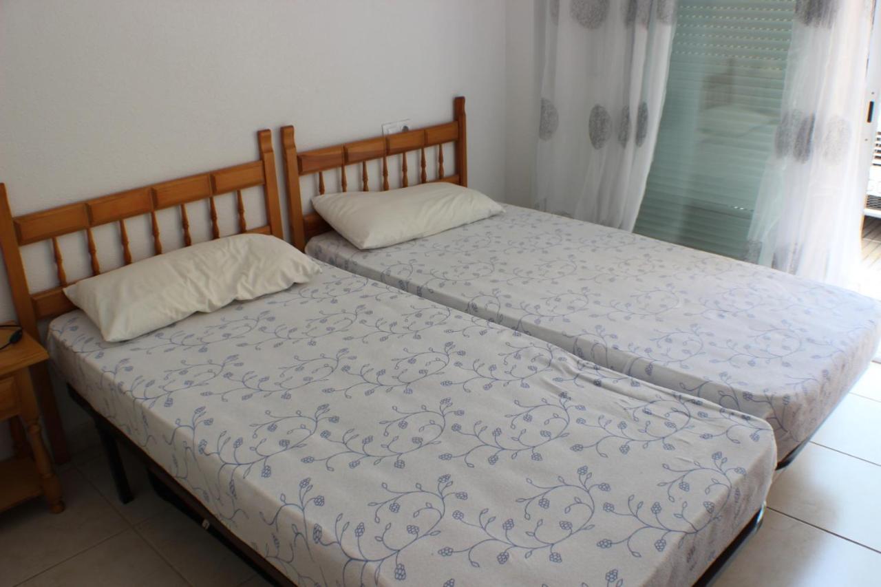 Villa Port Estrella 24 Roses Esterno foto